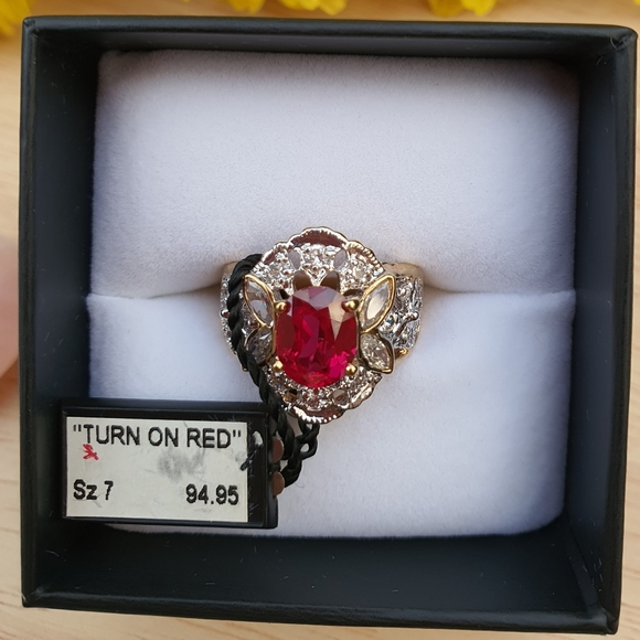 Swarovski Crystal Faux Garnet and Diamond Ring - Picture 2 of 10